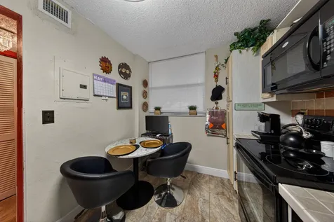 3671 Environ Boulevard Lauderhill FL 33319