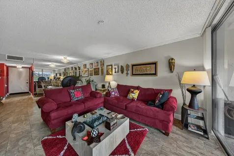 3671 Environ Boulevard Lauderhill FL 33319