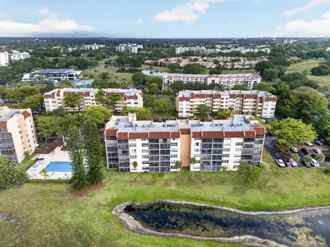 3671 Environ Boulevard Lauderhill FL 33319
