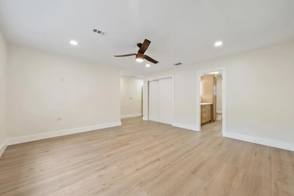 117 SE 22nd Avenue Boynton Beach FL 33435