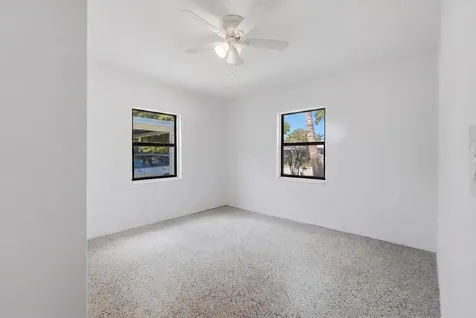 5224 NE 2nd Terrace Oakland Park FL 33334