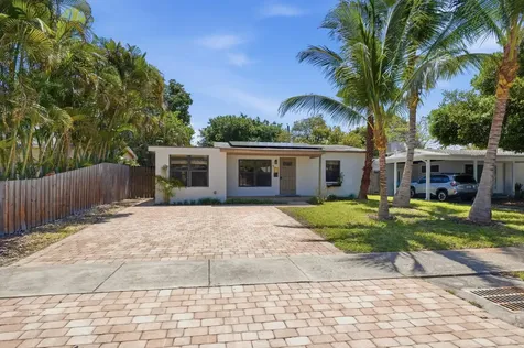 5224 NE 2nd Terrace Oakland Park FL 33334
