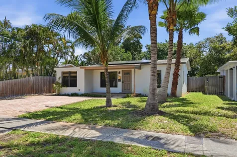 5224 NE 2nd Terrace Oakland Park FL 33334