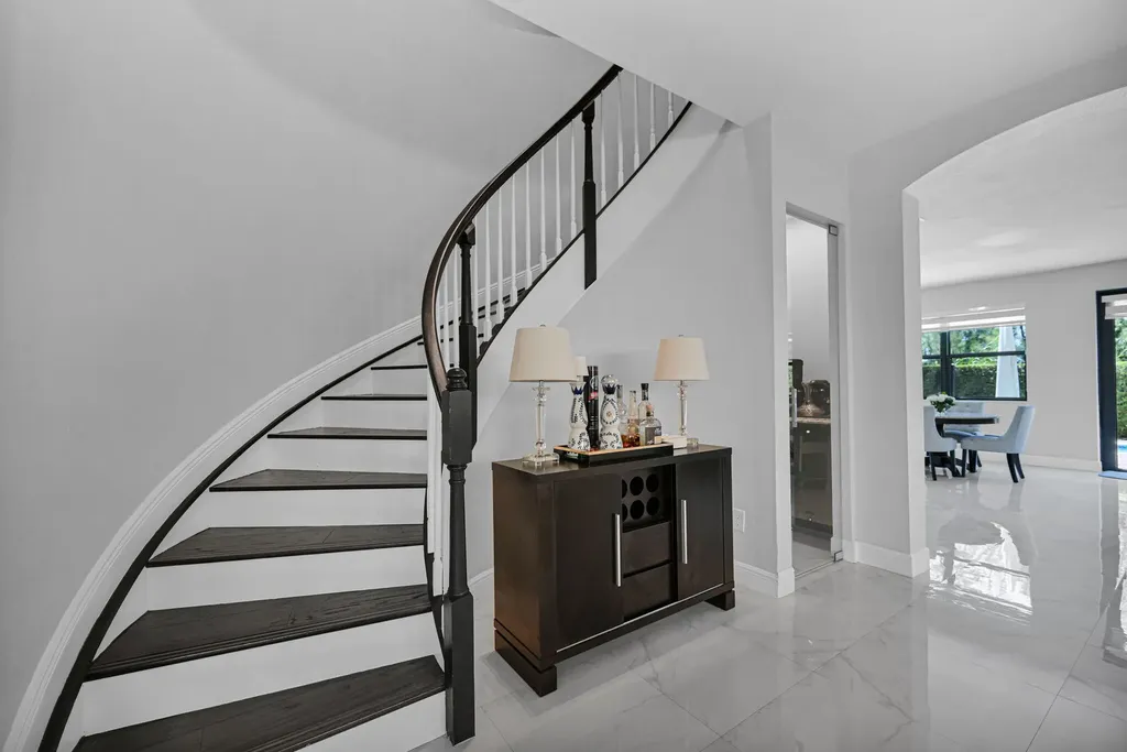 9860 NW 86th Terrace Doral FL 33178