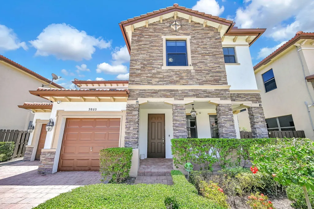 9860 NW 86th Terrace Doral FL 33178
