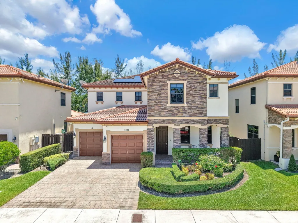 9860 NW 86th Terrace Doral FL 33178