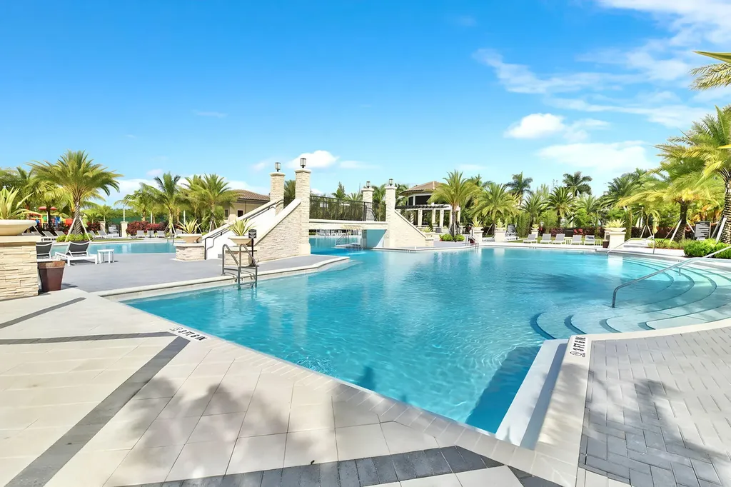 9860 NW 86th Terrace Doral FL 33178