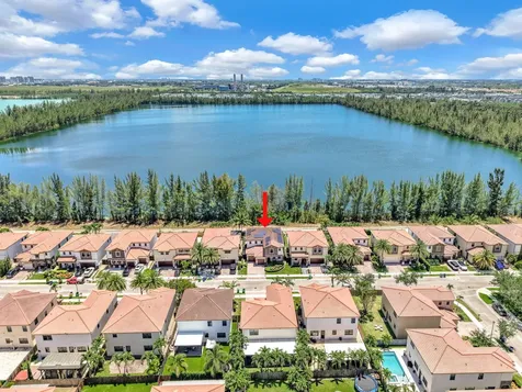 9860 NW 86th Terrace Doral FL 33178