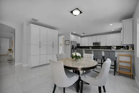 9860 NW 86th Terrace Doral FL 33178