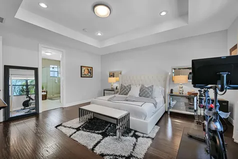 9860 NW 86th Terrace Doral FL 33178