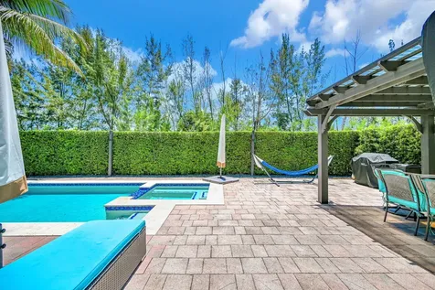 9860 NW 86th Terrace Doral FL 33178