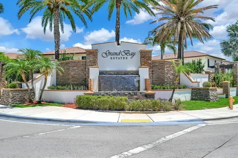 9860 NW 86th Terrace Doral FL 33178