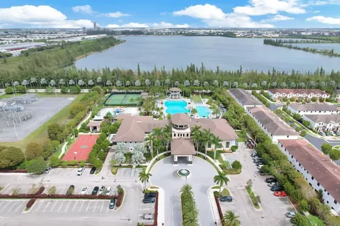 9860 NW 86th Terrace Doral FL 33178