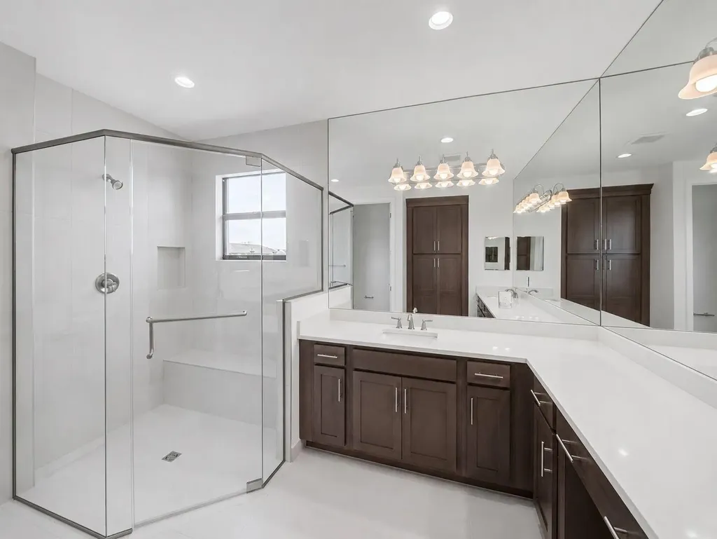 12516 SW Compass Point Drive Port St Lucie FL 34987