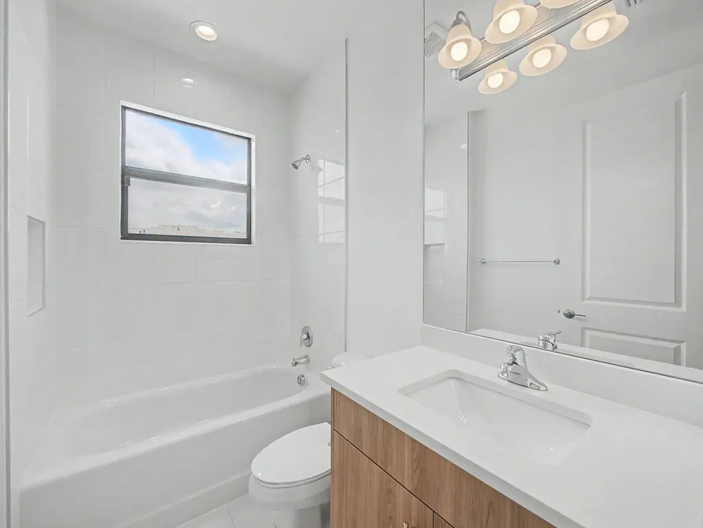 12516 SW Compass Point Drive Port St Lucie FL 34987