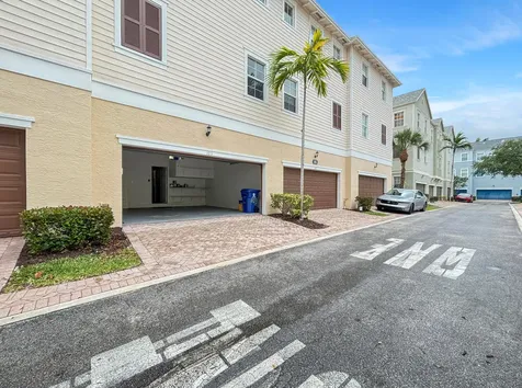 105 E Pigeon Plum Drive Jupiter FL 33458