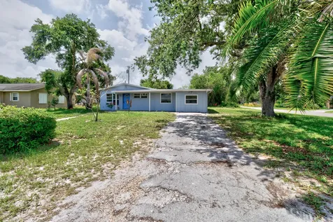 775 SW 4th Place Place SW Vero Beach FL 32962