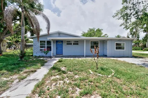 775 SW 4th Place Place SW Vero Beach FL 32962