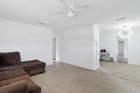775 SW 4th Place Place SW Vero Beach FL 32962