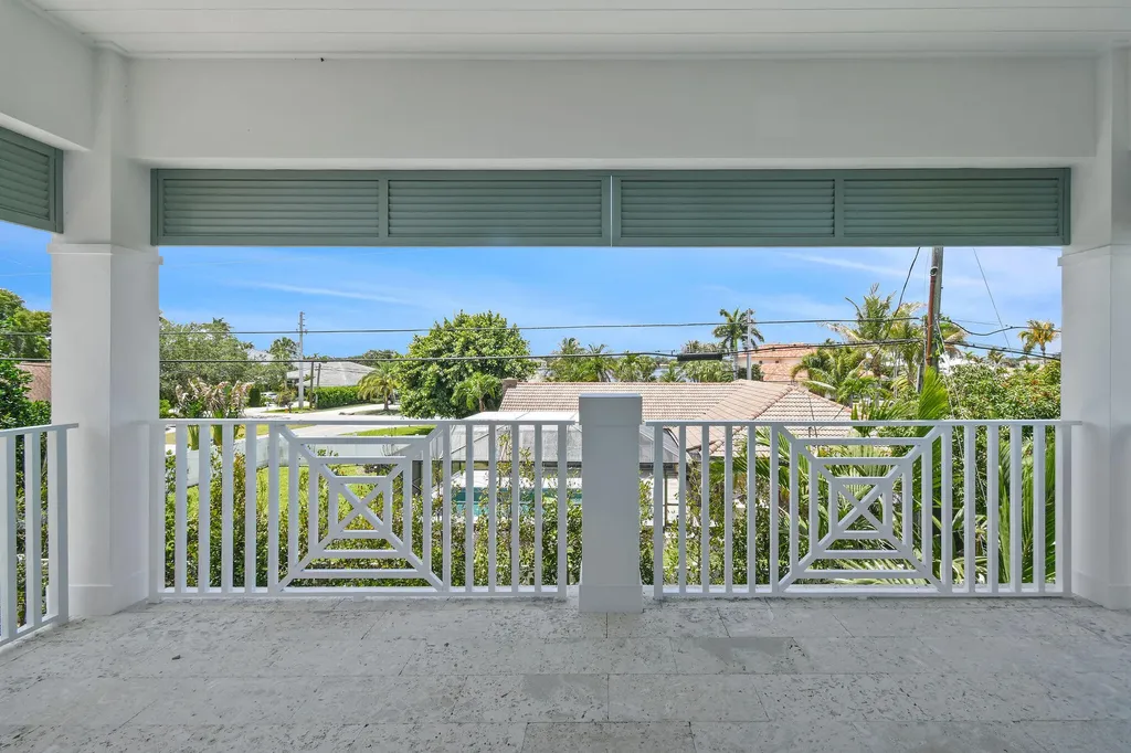 91 Golfview Drive Tequesta FL 33469
