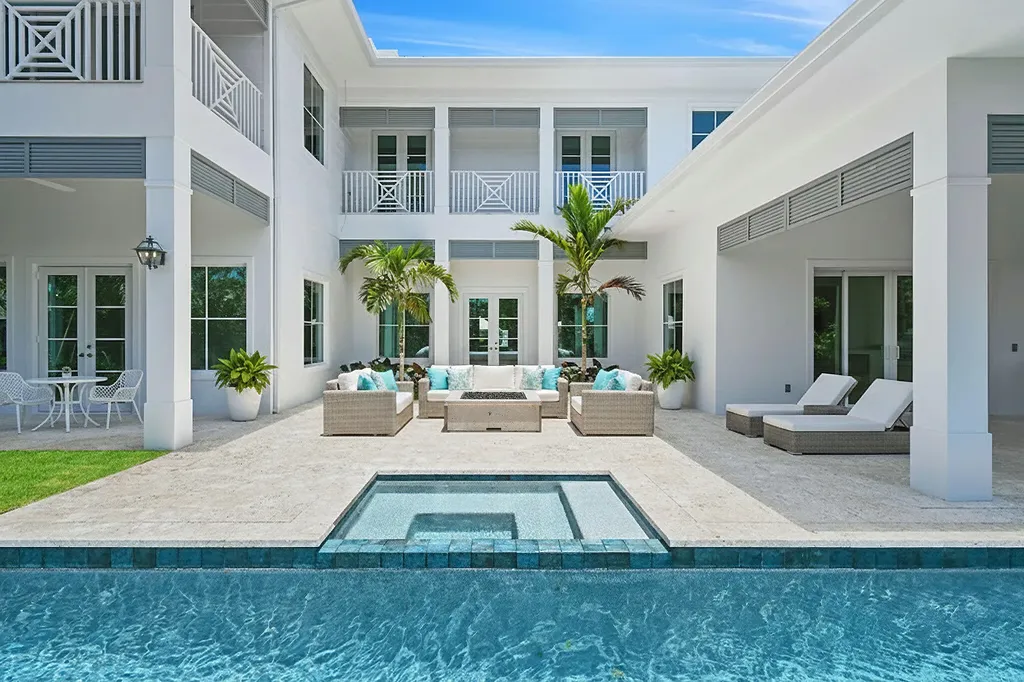91 Golfview Drive Tequesta FL 33469