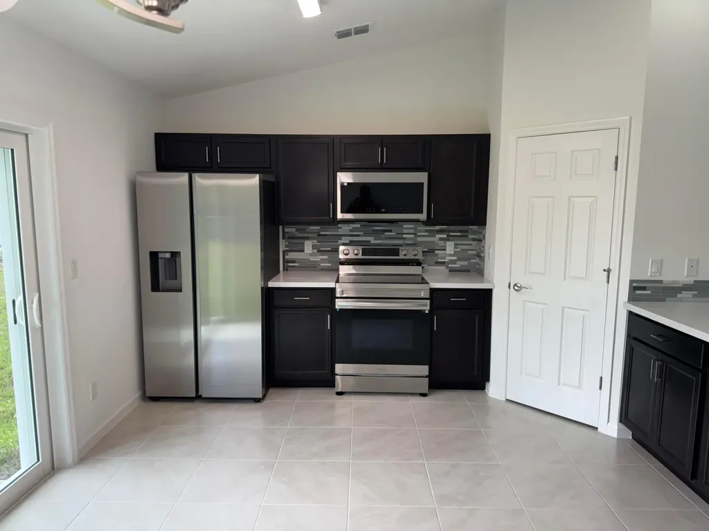 532 SW Buswell Avenue Port St Lucie FL 34983