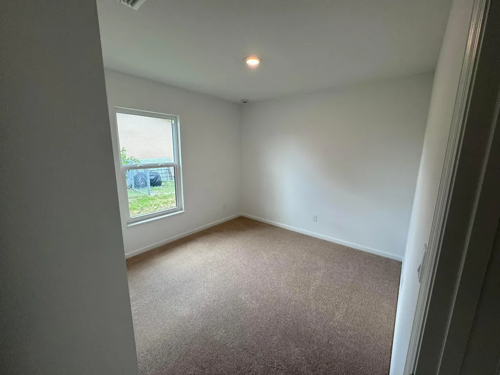532 SW Buswell Avenue Port St Lucie FL 34983