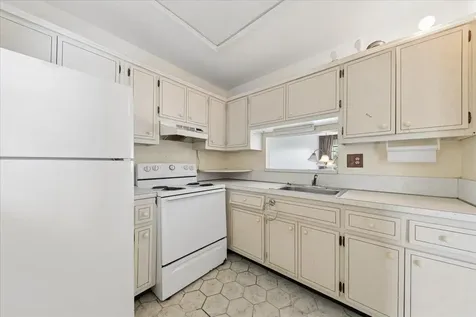 4411 NW 16th Street Lauderhill FL 33313