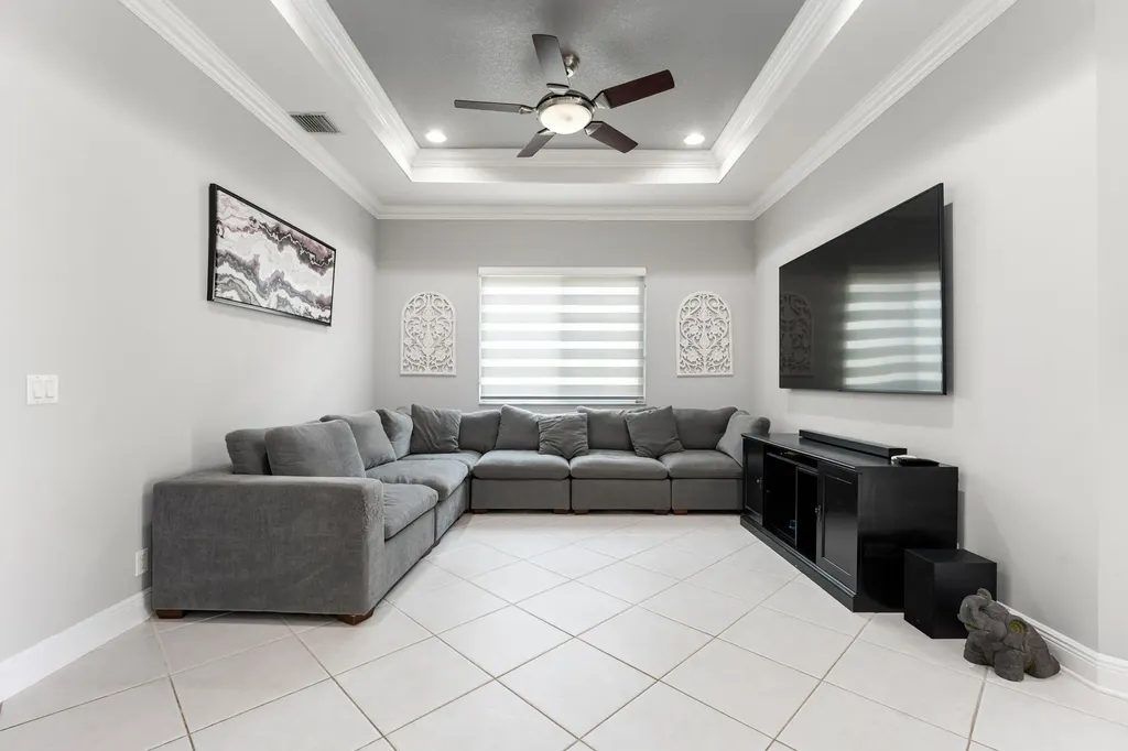 2345 Curley Cut West Palm Beach FL 33411