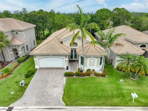 2345 Curley Cut West Palm Beach FL 33411