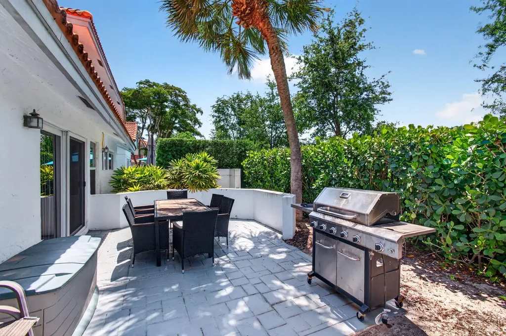 2034 NW 52nd Street Boca Raton FL 33496