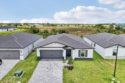 15975 SW Vine Drive Indiantown FL 34956