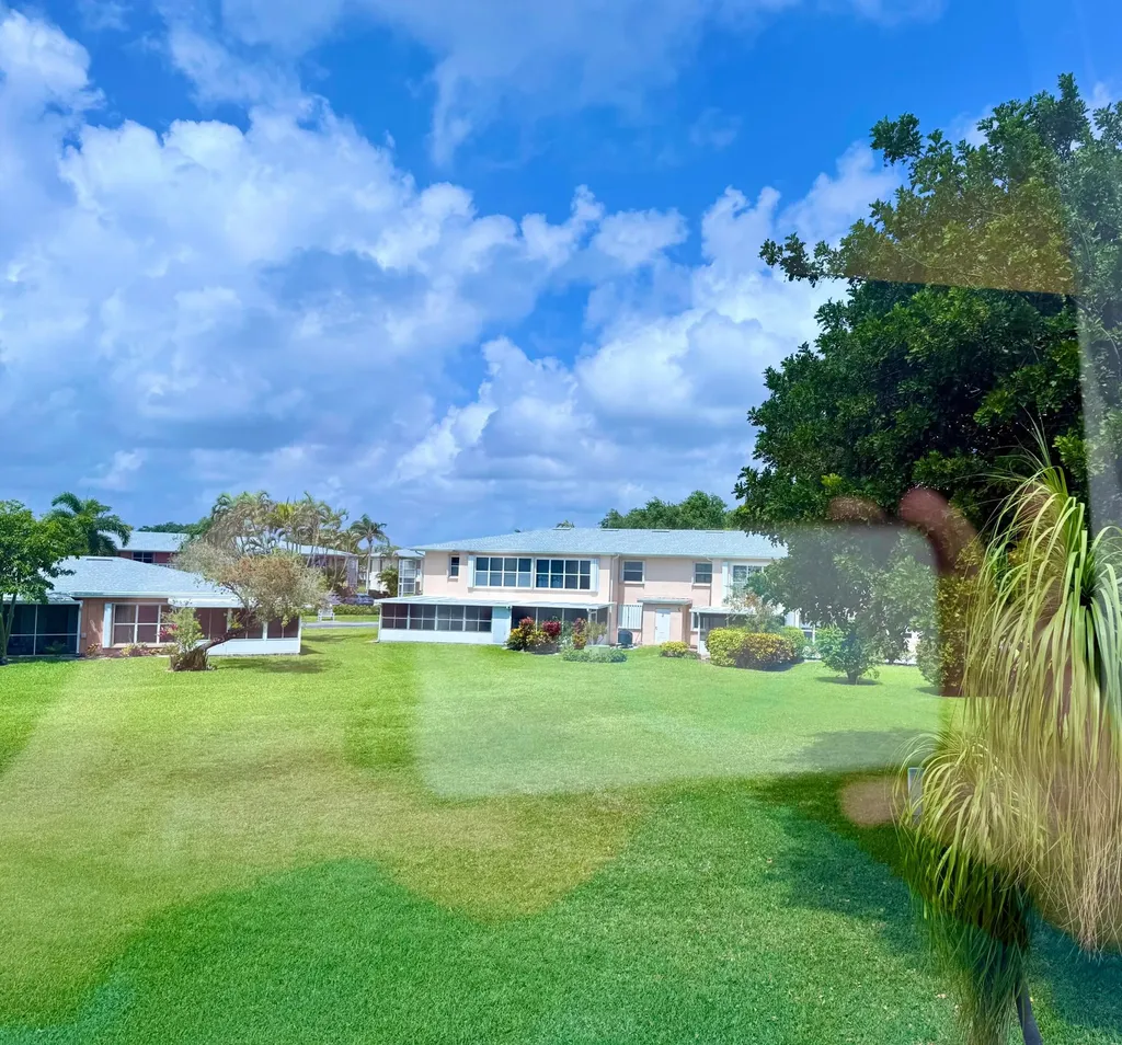 1520 NW 19th Terrace Delray Beach FL 33445