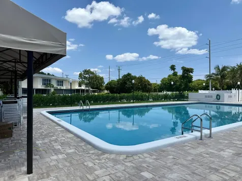 1520 NW 19th Terrace Delray Beach FL 33445