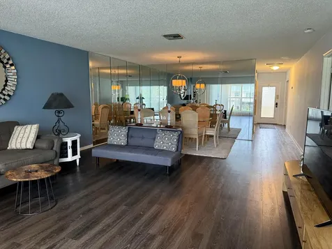 1520 NW 19th Terrace Delray Beach FL 33445