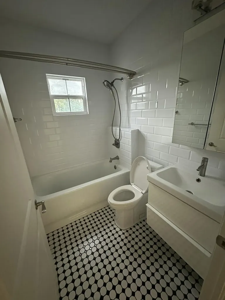 729 SE 2nd Avenue Delray Beach FL 33483