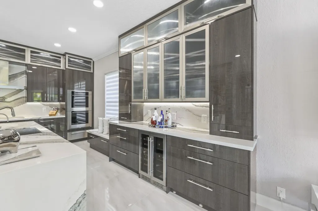 10980 NW 69th Place Parkland FL 33076