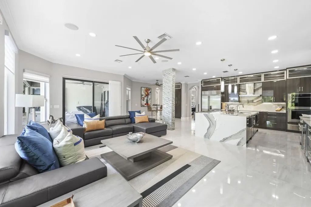 10980 NW 69th Place Parkland FL 33076
