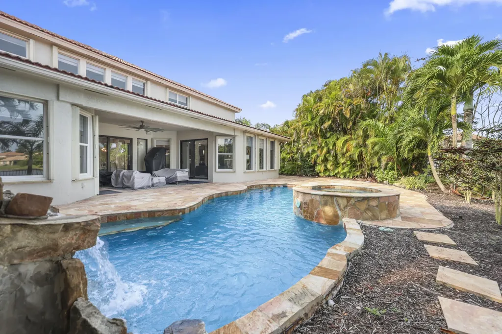 10980 NW 69th Place Parkland FL 33076