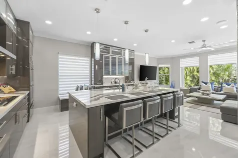 10980 NW 69th Place Parkland FL 33076