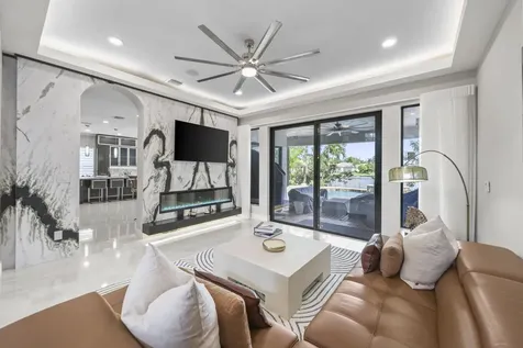 10980 NW 69th Place Parkland FL 33076