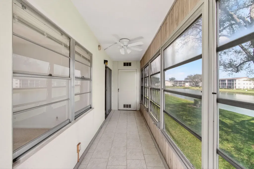 360 Fanshaw I Boca Raton FL 33434