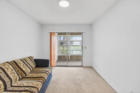 360 Fanshaw I Boca Raton FL 33434