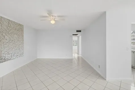 360 Fanshaw I Boca Raton FL 33434