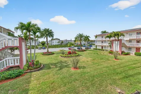 360 Fanshaw I Boca Raton FL 33434