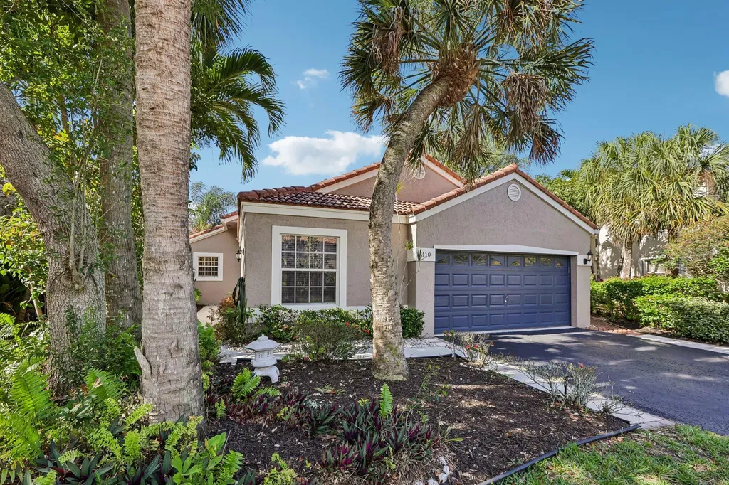 1110 NW 105th Way Plantation FL 33322