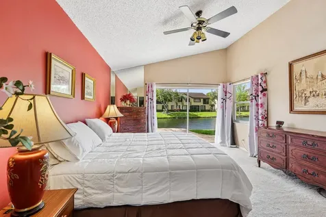 1110 NW 105th Way Plantation FL 33322