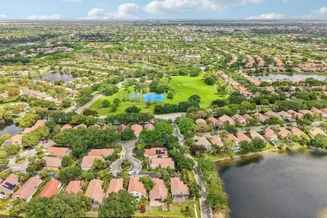 1110 NW 105th Way Plantation FL 33322