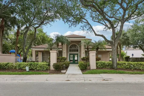 1110 NW 105th Way Plantation FL 33322