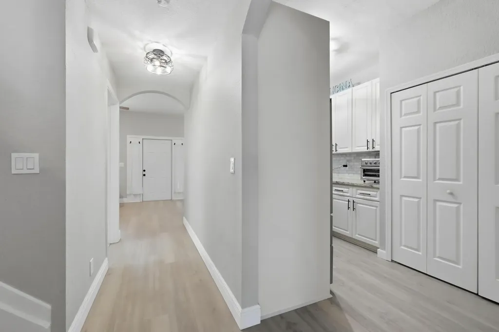 10581 NW 56th Place Coral Springs FL 33076